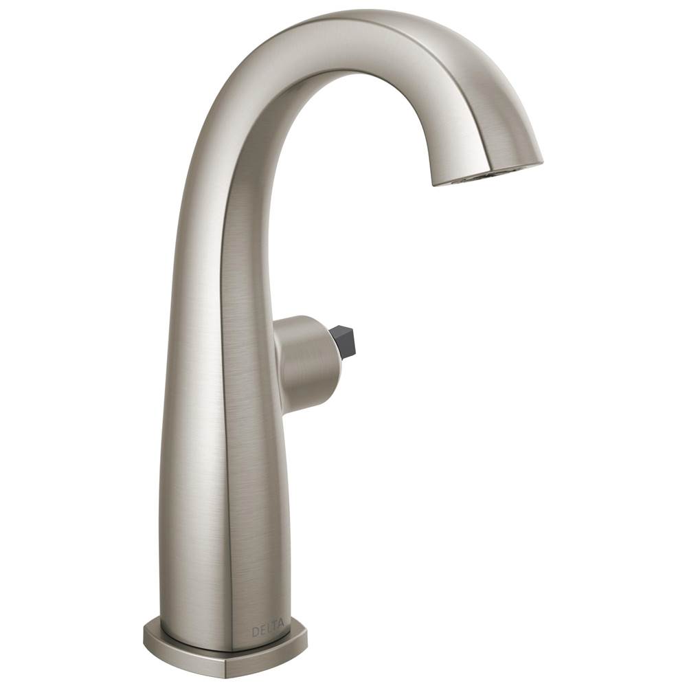 Delta Faucet 677 Sslhp Dst At Pahl S Designer Showrooms Dedicated To Providing Superior Products And Services You Can Trust In Eau Claire Wi Hudson Wi Sioux Falls Sd And Watertown Sd Eau Claure Hudson Sioux Falls Watertown Wisconsin South Dakota